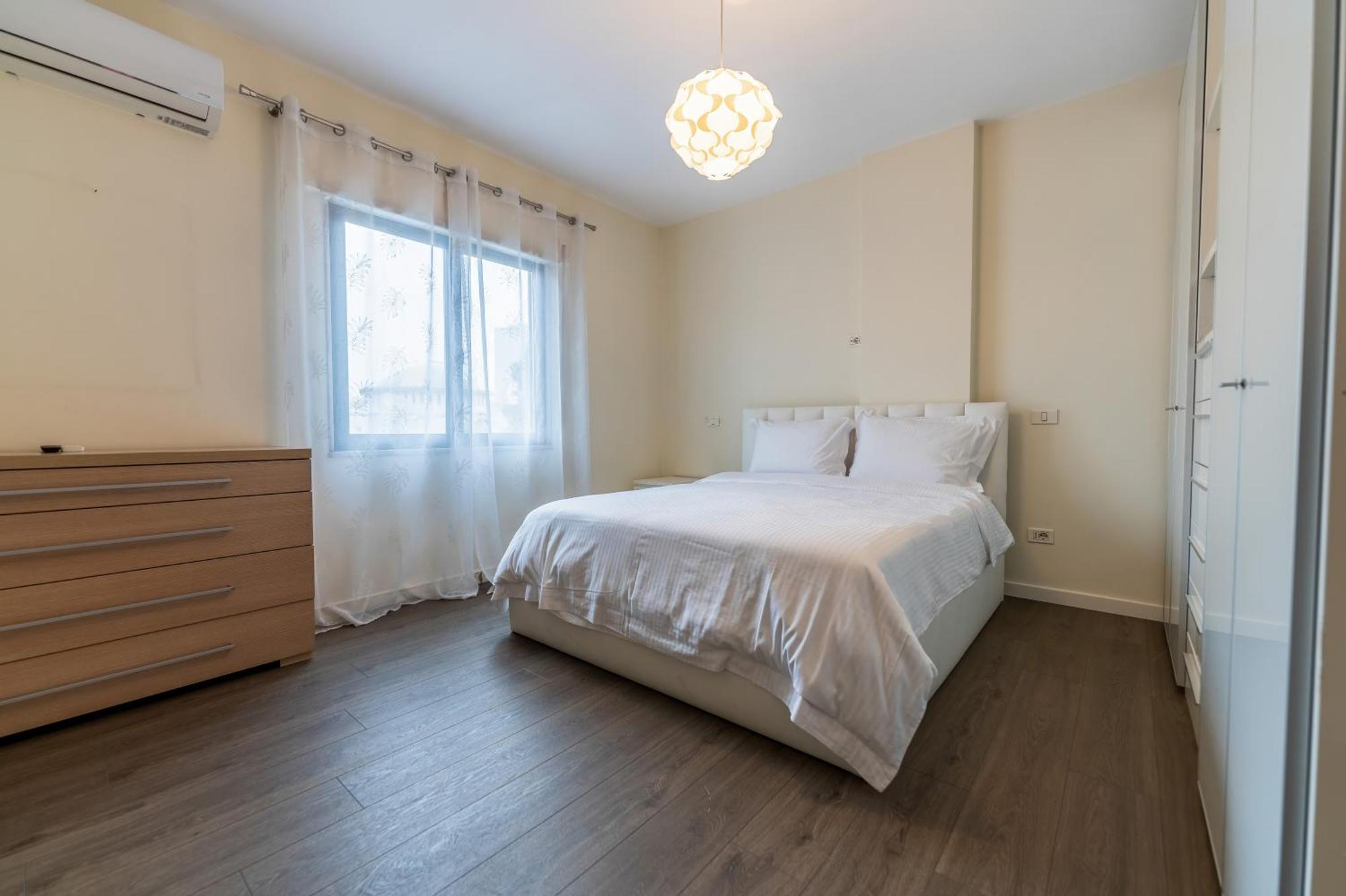 Hotel Elior Tiranë Luaran gambar